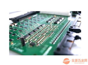 三軸自動滴膠機在電子元件封裝領域的核心應用與技術咨詢要點